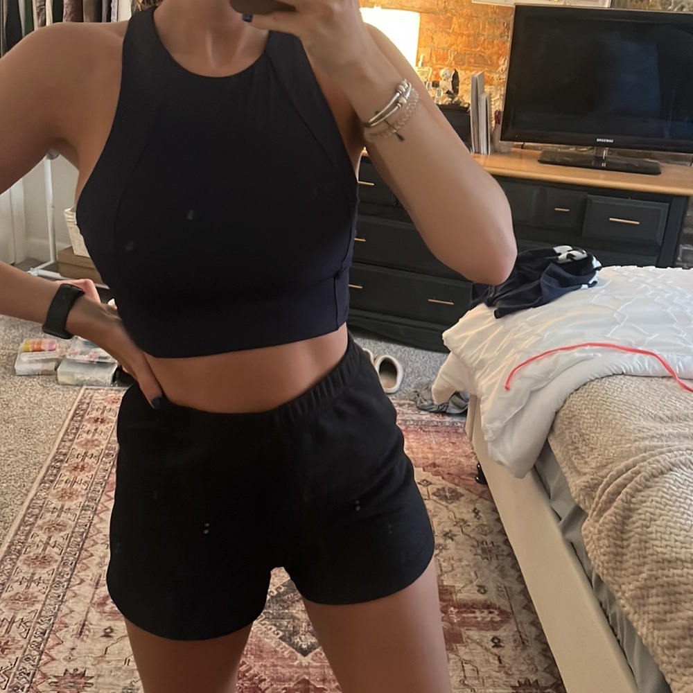 LuLu lemon sports bra/crop tank